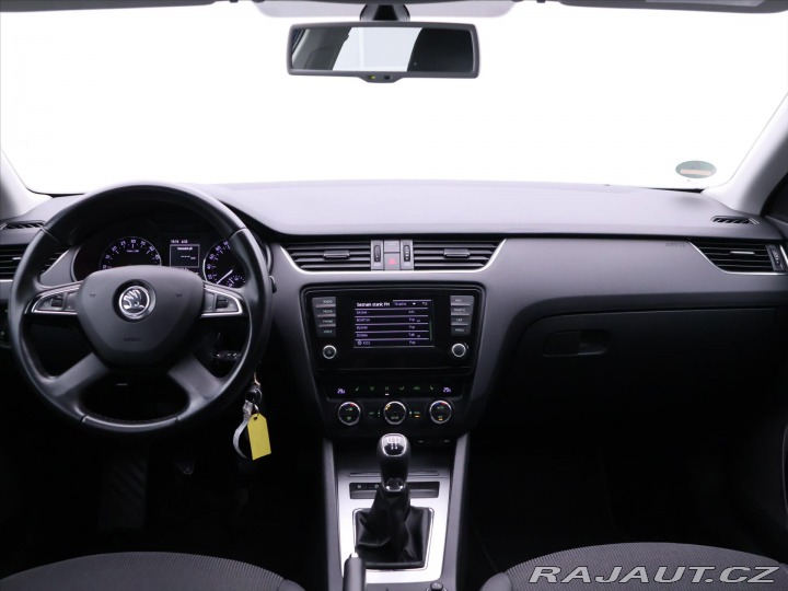 Škoda Octavia 1,6 TDI Elegance Xenon Na 2013