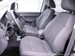 Volkswagen Caddy 1,6 TDI 7-Míst Navi 1.Maj 2012