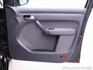 Volkswagen Caddy 1,6 TDI 7-Míst Navi 1.Maj 2012