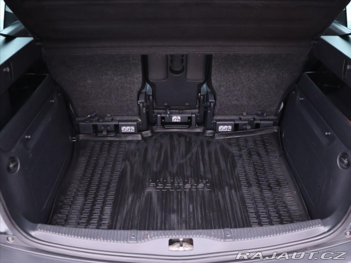 Škoda Roomster 1,6 TDI Scout Elegance 1. 2013