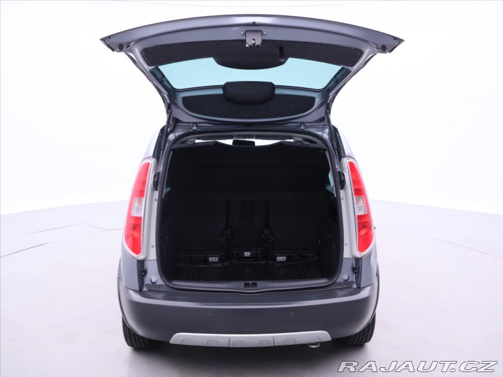 Škoda Roomster 1,6 TDI Scout Elegance 1. 2013