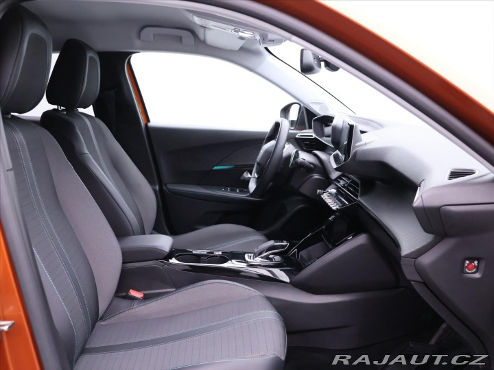 Peugeot 2008 1,2 PT 96kW ALLURE CZ 1Ma 2021
