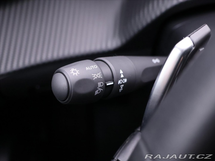 Peugeot 2008 1,2 PT 96kW ALLURE CZ 1Ma 2021