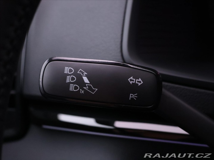 Škoda Karoq 2,0 TDI 4x4 DSG Sportline 2024