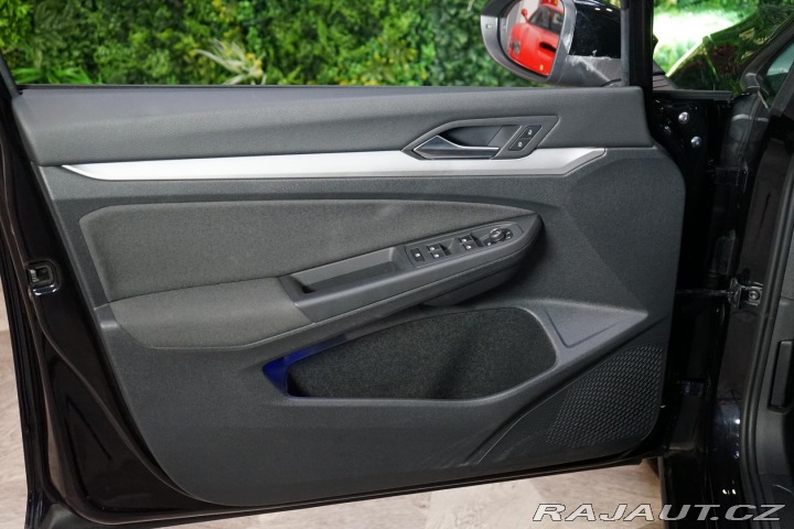 Volkswagen Golf Variant 1.5 eTSI 110kW DS 2022
