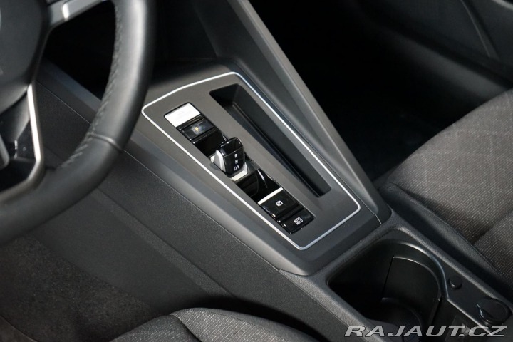 Volkswagen Golf Variant 1.5 eTSI 110kW DS 2022