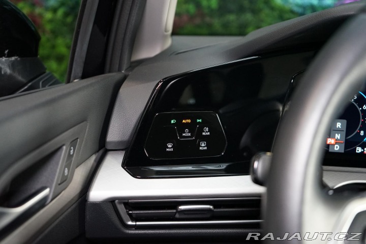 Volkswagen Golf Variant 1.5 eTSI 110kW DS 2022