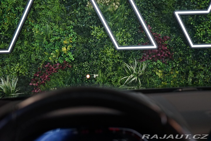 BMW 8 840i GC M Pano Crafted Zá 2022
