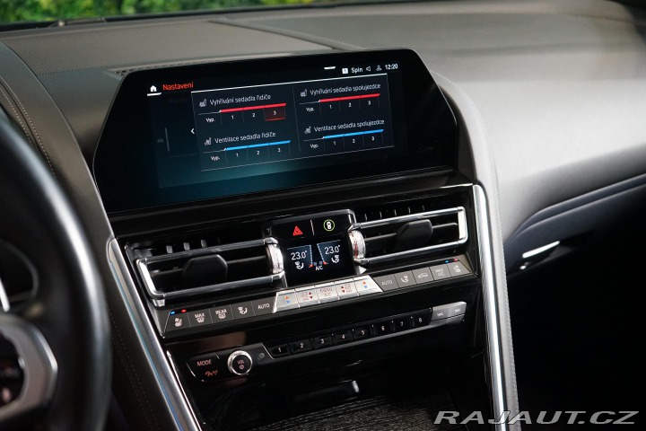 BMW 8 840i GC M Pano Crafted Zá 2022