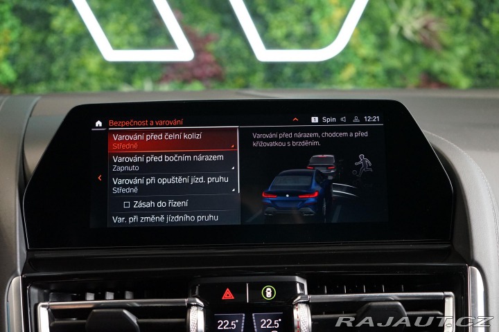 BMW 8 840i GC M Pano Crafted Zá 2022