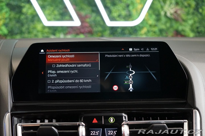 BMW 8 840i GC M Pano Crafted Zá 2022