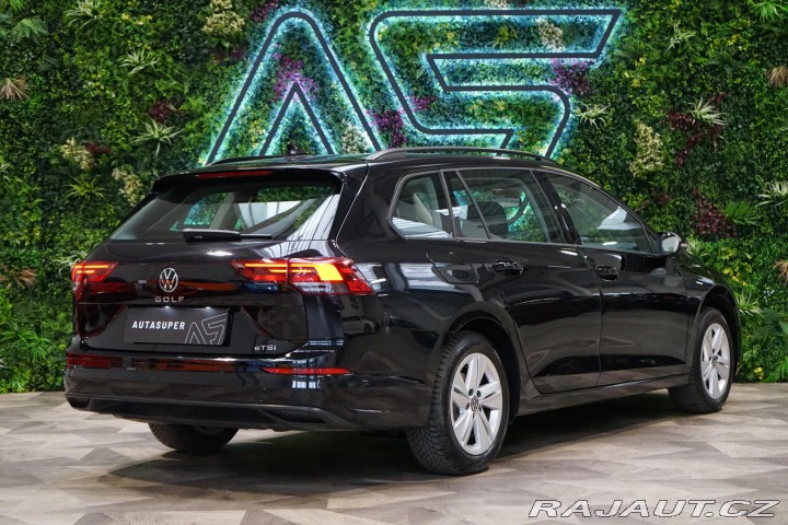 Volkswagen Golf Variant 1.5 eTSI 110kW DS 2022