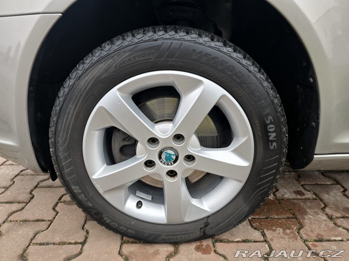 Škoda Octavia 2.0 TDi CR limuzína 2011