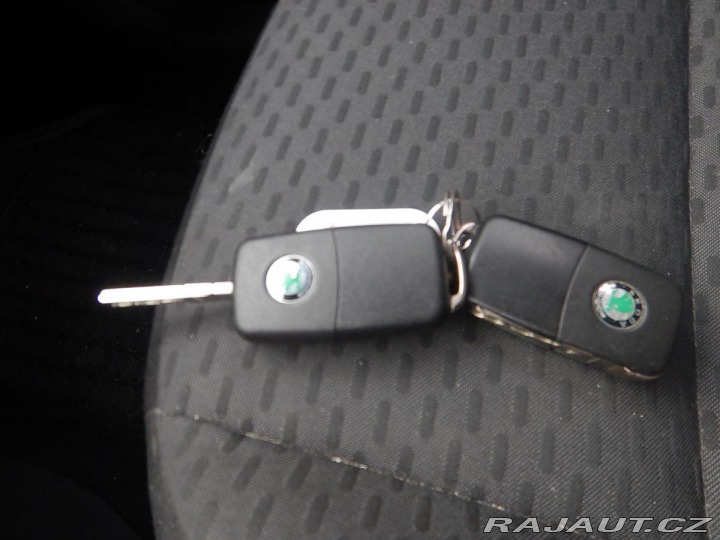 Škoda Roomster 1.6 Tdi, 66 kw 2011