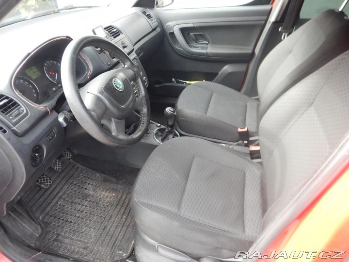 Škoda Roomster 1.6 Tdi, 66 kw 2011