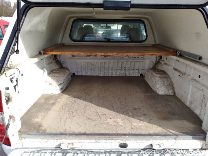 Nissan Navara 2.3 dCi 120kW 4x4 MANUÁL, 2017