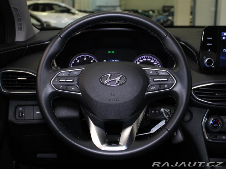 Hyundai Santa Fe 2,2 CRDi 142Kw 7-míst 20t 2023