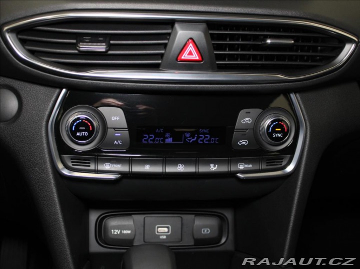 Hyundai Santa Fe 2,2 CRDi 142Kw 7-míst 20t 2023