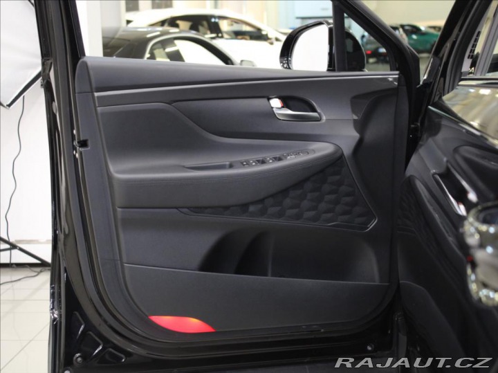 Hyundai Santa Fe 2,2 CRDi 142Kw 7-míst 20t 2023