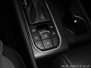 Hyundai Santa Fe 2,2 CRDi 142Kw 7-míst 20t 2023