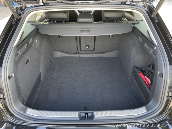 Škoda Superb 2,0 TDi DSG L&K Záruk 2024