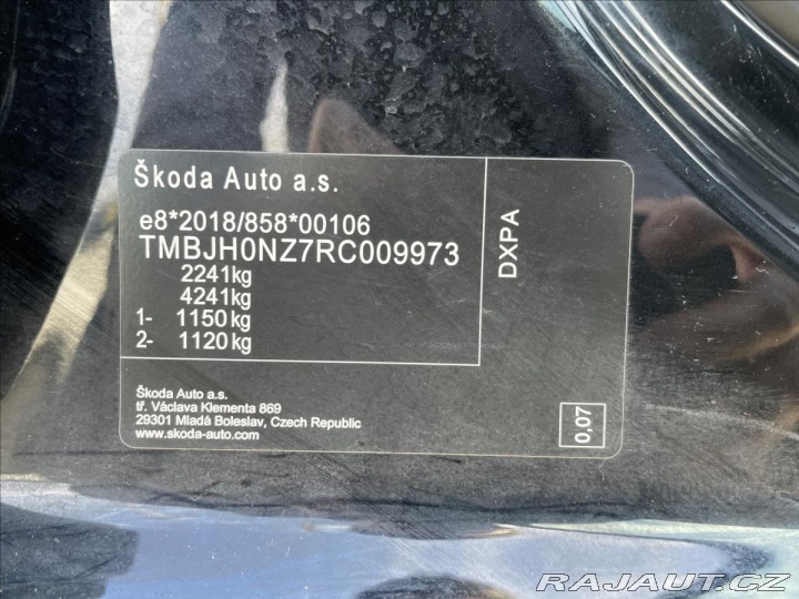 Škoda Superb 2,0 TDi DSG L&K Záruk 2024