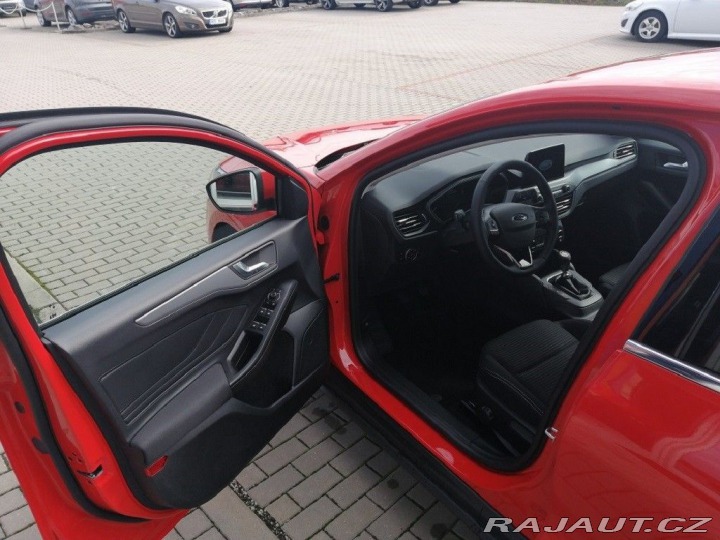 Ford Focus Titanium 1,0 EcoBoost HYB 2023