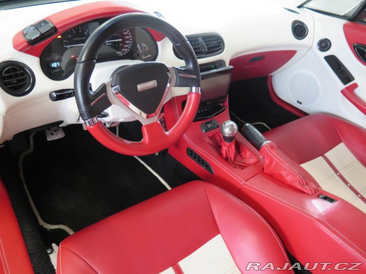 Honda CRX 1.6 16V, muzika, podvozek 1992
