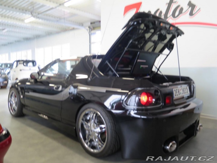 Honda CRX 1.6 16V, muzika, podvozek 1992
