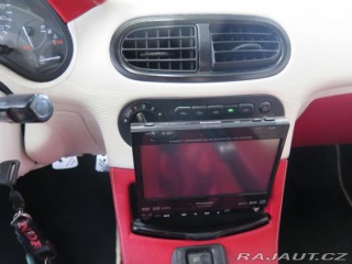 Honda CRX 1.6 16V, muzika, podvozek 1992