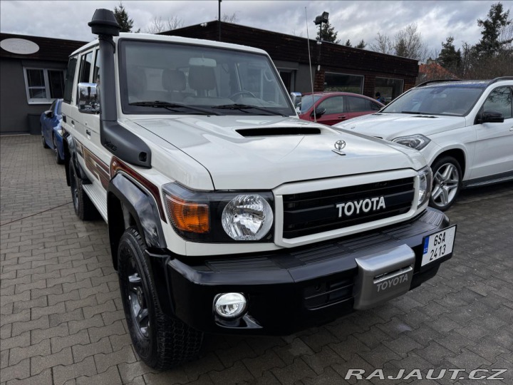 Toyota Land Cruiser 4.5D V8 GRJ 76 LX 70Anniv 2022