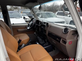 Toyota Land Cruiser 4.5D V8 GRJ 76 LX 70Anniv 2022