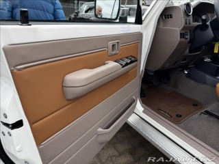 Toyota Land Cruiser 4.5D V8 GRJ 76 LX 70Anniv 2022