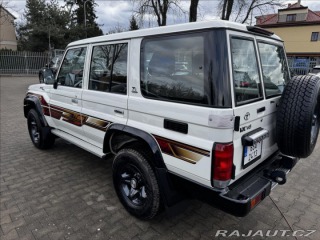 Toyota Land Cruiser 4.5D V8 GRJ 76 LX 70Anniv 2022