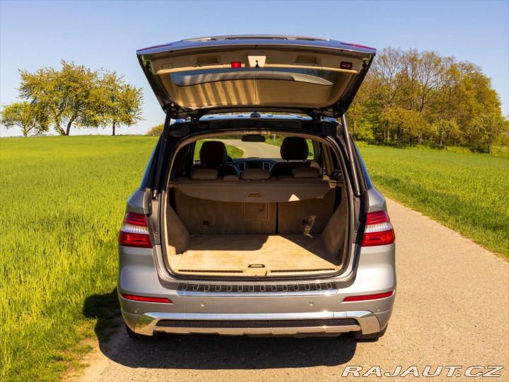 Mercedes-Benz M 3,0 350CDI 190kW 4Matic A 2012