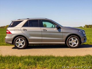 Mercedes-Benz M 3,0 350CDI 190kW 4Matic A 2012
