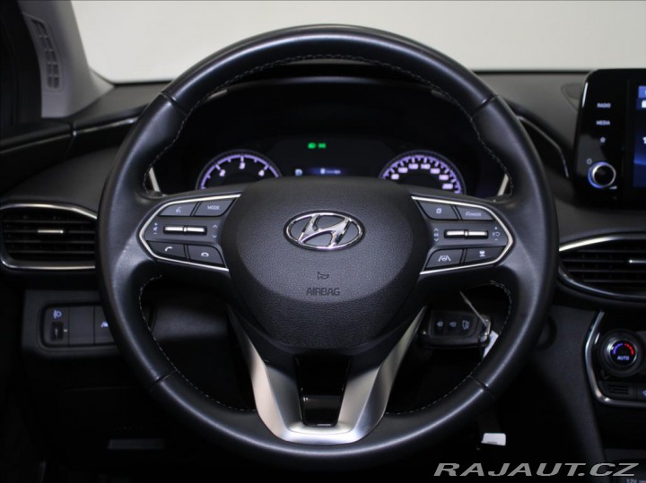 Hyundai Santa Fe 2,2 CRDi 142kW 7-míst 34t 2023
