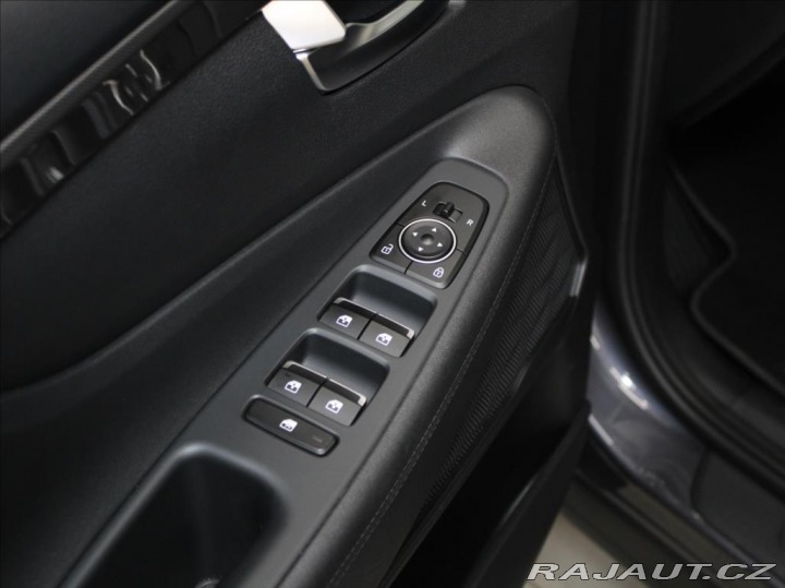 Hyundai Santa Fe 2,2 CRDi 142kW 7-míst 34t 2023