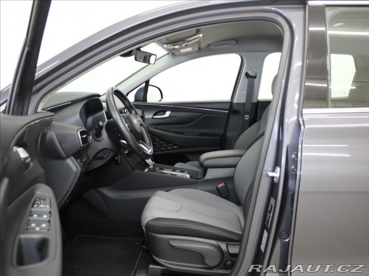 Hyundai Santa Fe 2,2 CRDi 142kW 7-míst 34t 2023
