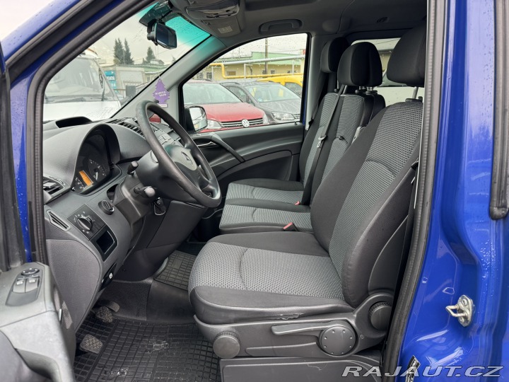 Mercedes-Benz Vito 9 MÍST 2,2 CDI 120 KW 2011