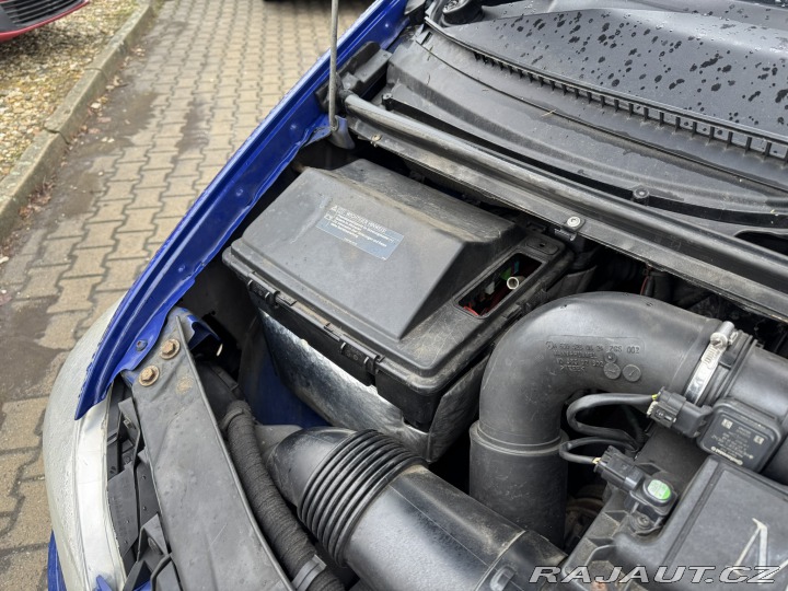 Mercedes-Benz Vito 9 MÍST 2,2 CDI 120 KW 2011