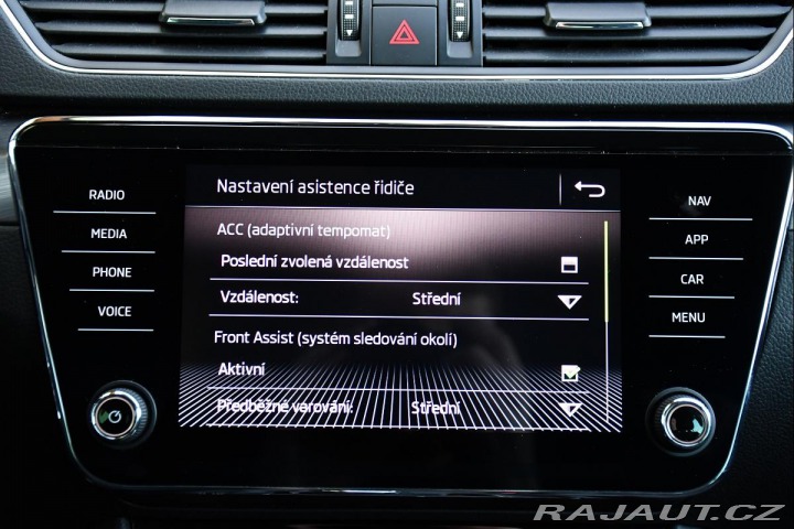 Škoda Superb 2.0TDi 140kW STYLE DSG 4X 2019