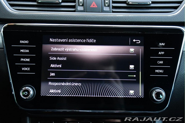 Škoda Superb 2.0TDi 140kW STYLE DSG 4X 2019