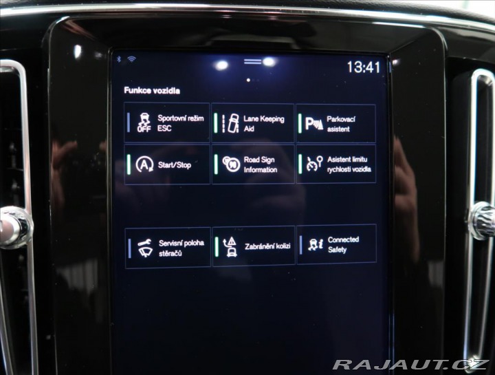 Volvo XC40 2,0 D3 Drive-E Momentum F 2018