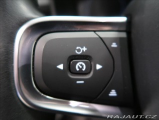 Volvo XC40 2,0 D3 Drive-E Momentum F 2018