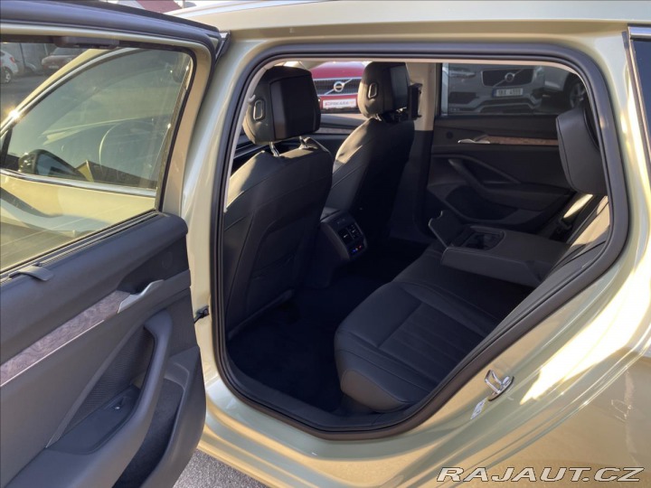 Škoda Superb 2,0 TDi DSG L&K Záruk 2025