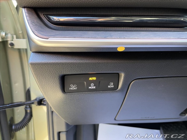 Škoda Superb 2,0 TDi DSG L&K Záruk 2025