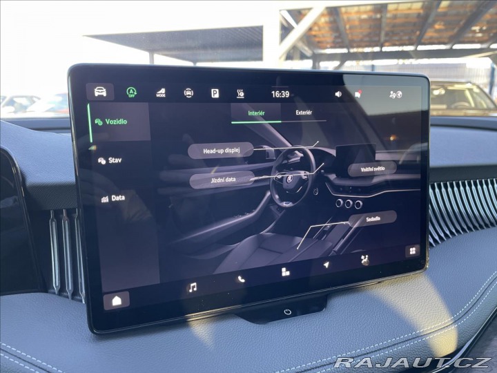 Škoda Superb 2,0 TDi DSG L&K REZER 2025