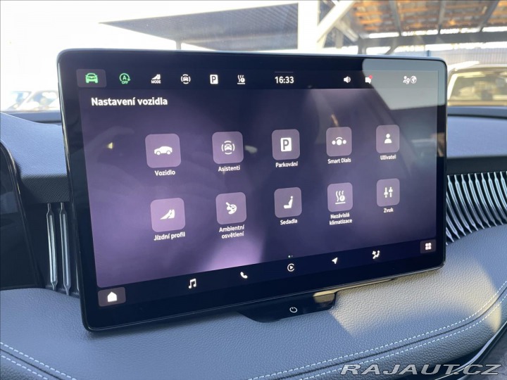 Škoda Superb 2,0 TDi DSG L&K REZER 2025