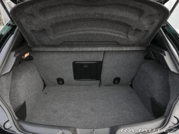 Alfa Romeo Giulietta 1,75 TBi Q.V. REZERVACE 2012